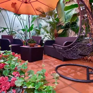 Bed & Breakfast Il Cortiletto Di Piazza Verga, Catania